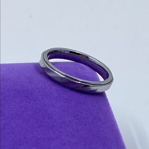 💛 Vintage Silver Band Ring